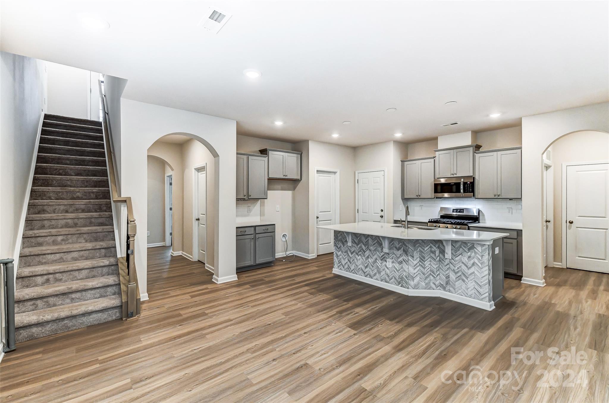 Falls Cove at Lake Norman - Residential