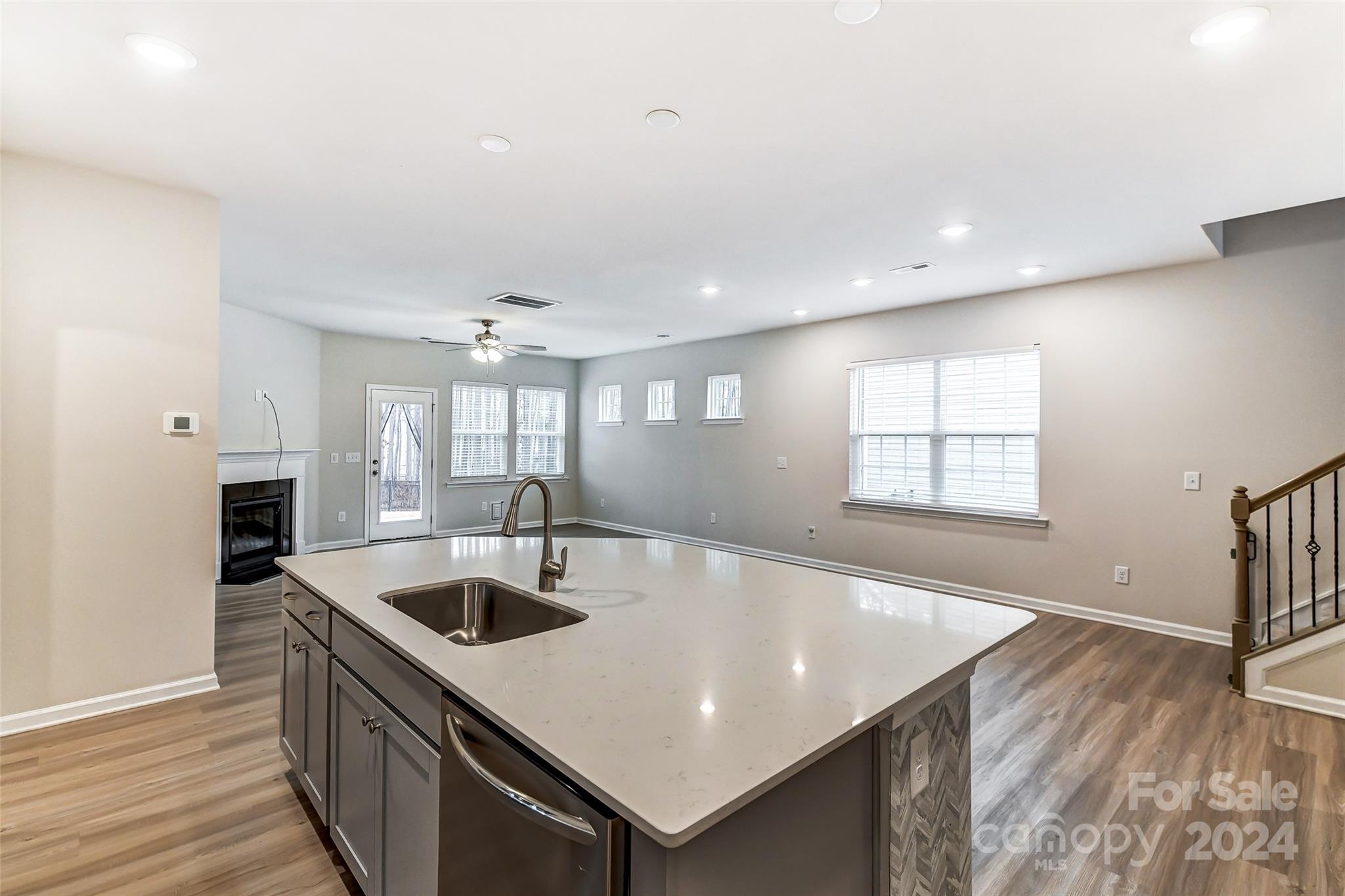 Falls Cove at Lake Norman - Residential