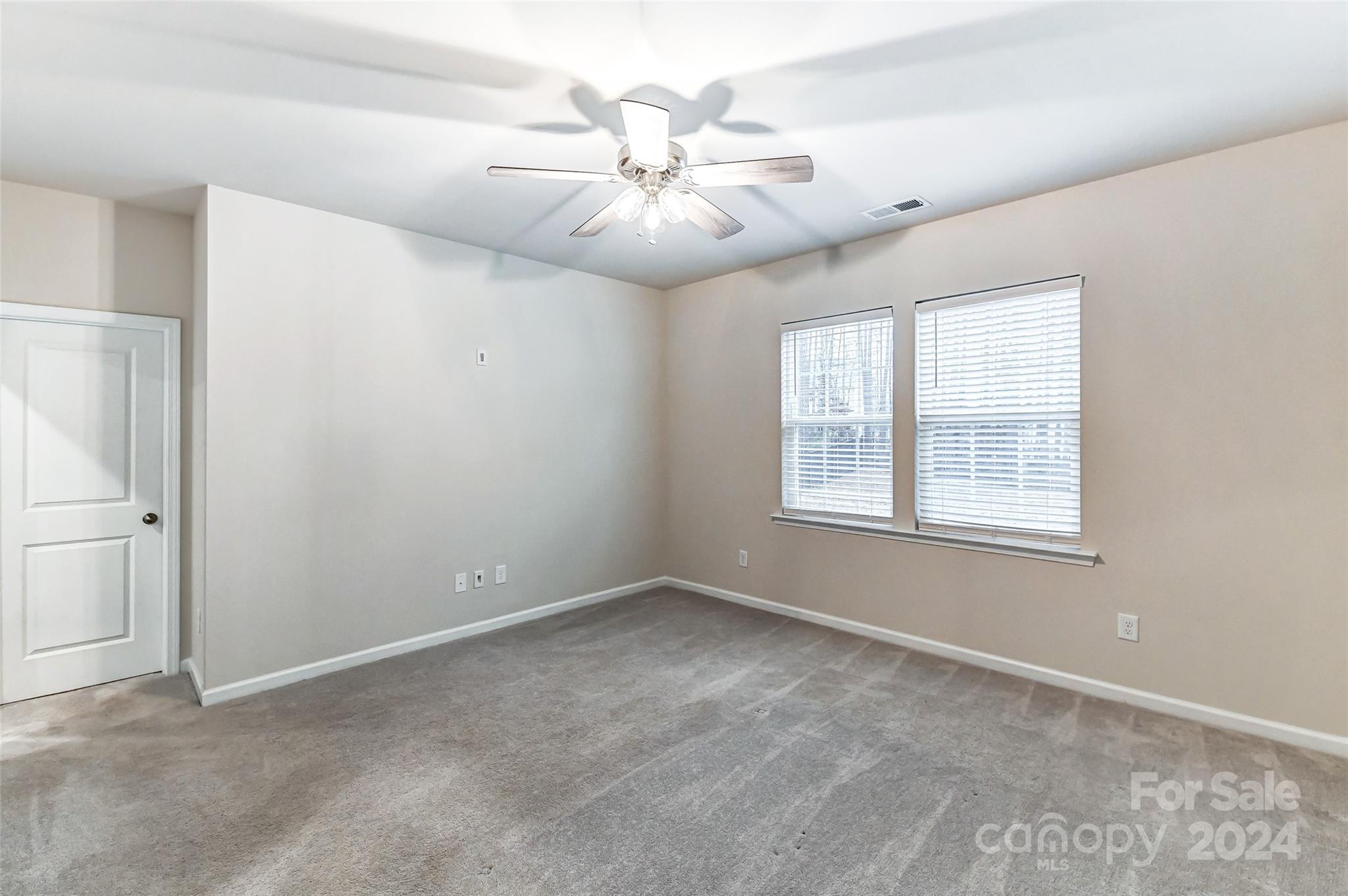 Falls Cove at Lake Norman - Residential