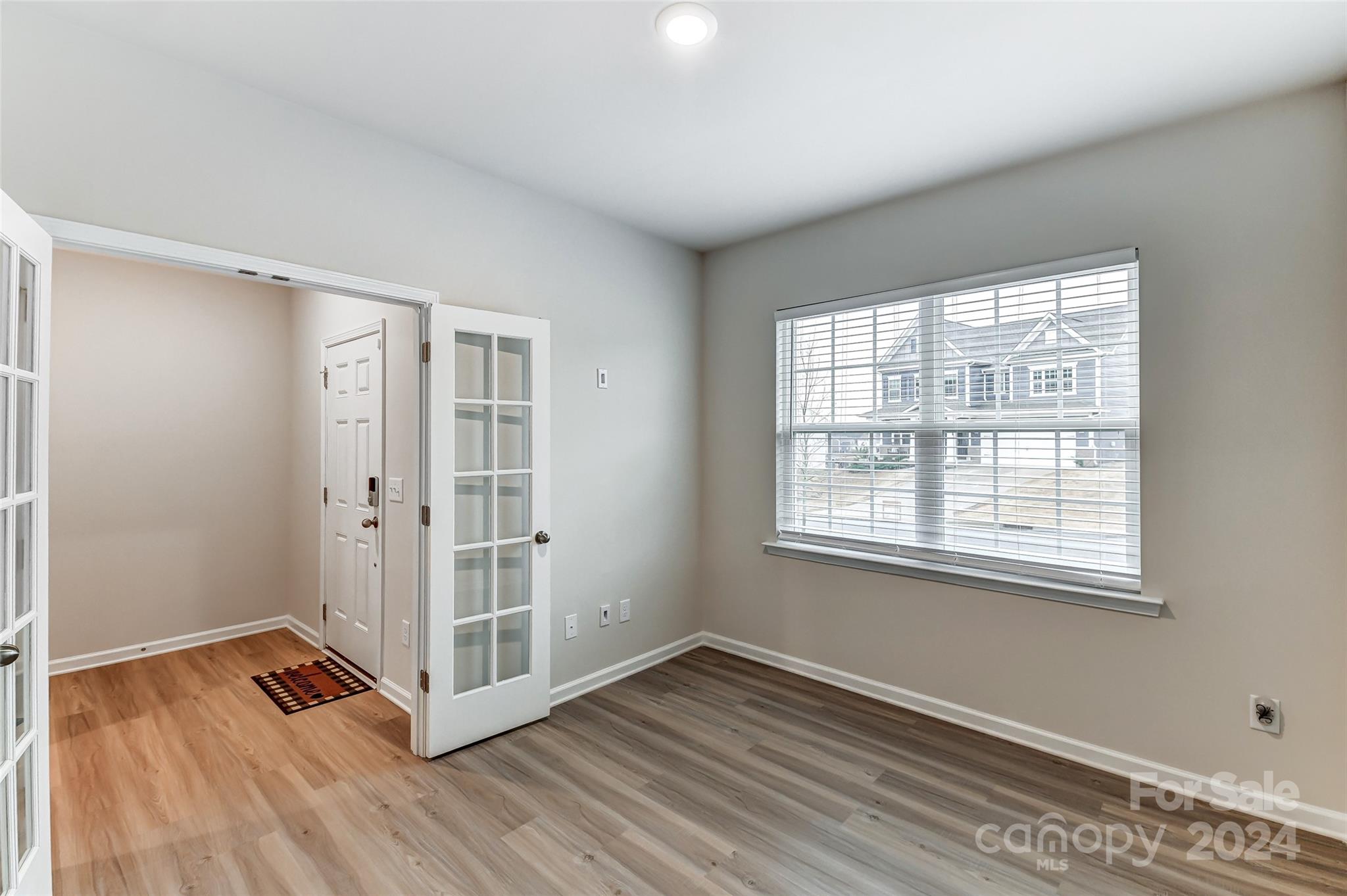 Falls Cove at Lake Norman - Residential