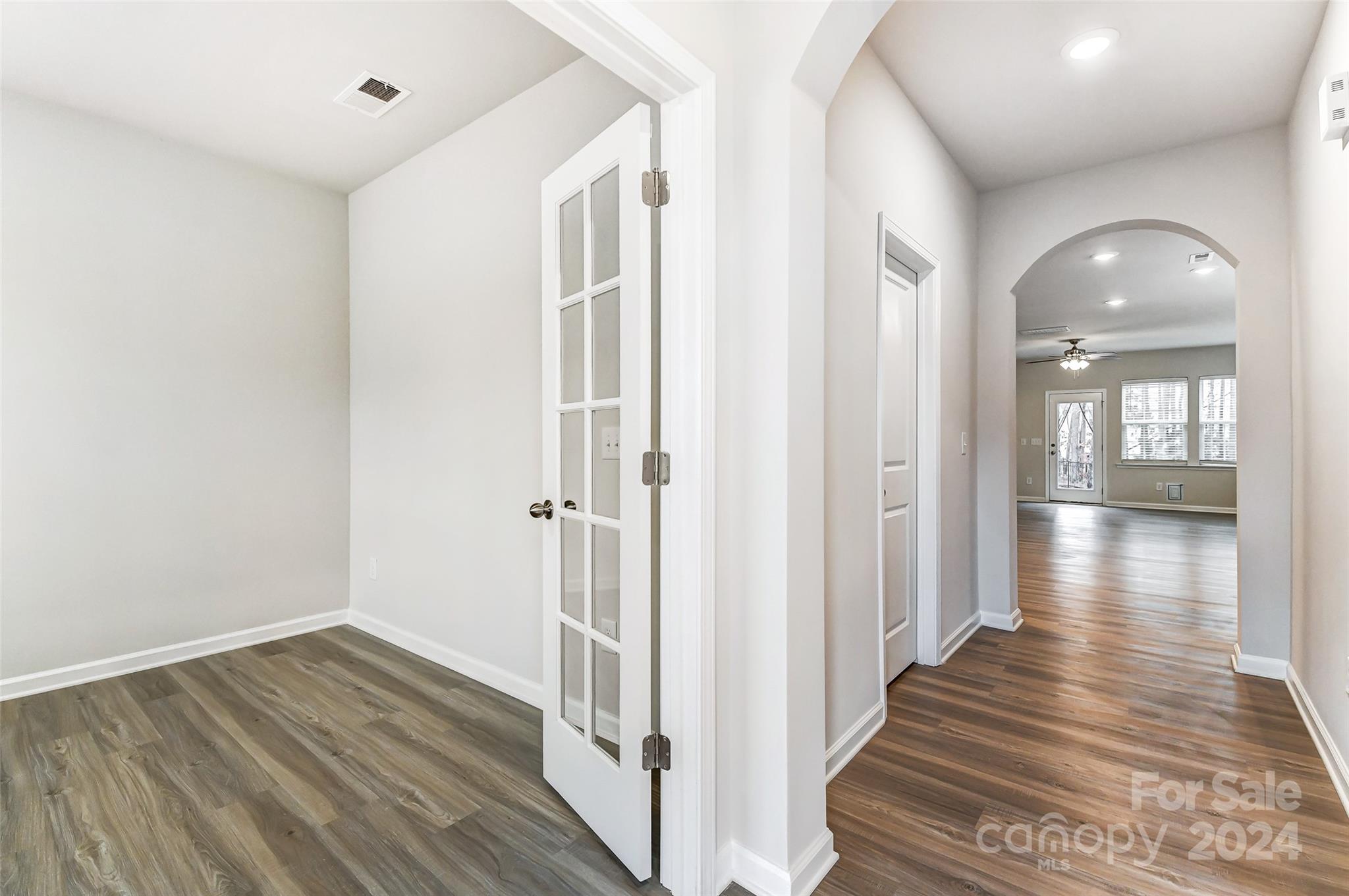 Falls Cove at Lake Norman - Residential