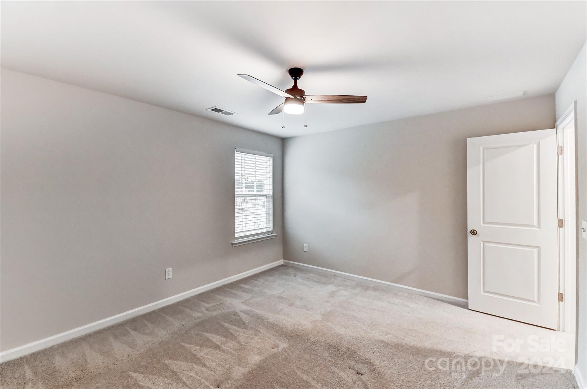 Falls Cove at Lake Norman - Residential