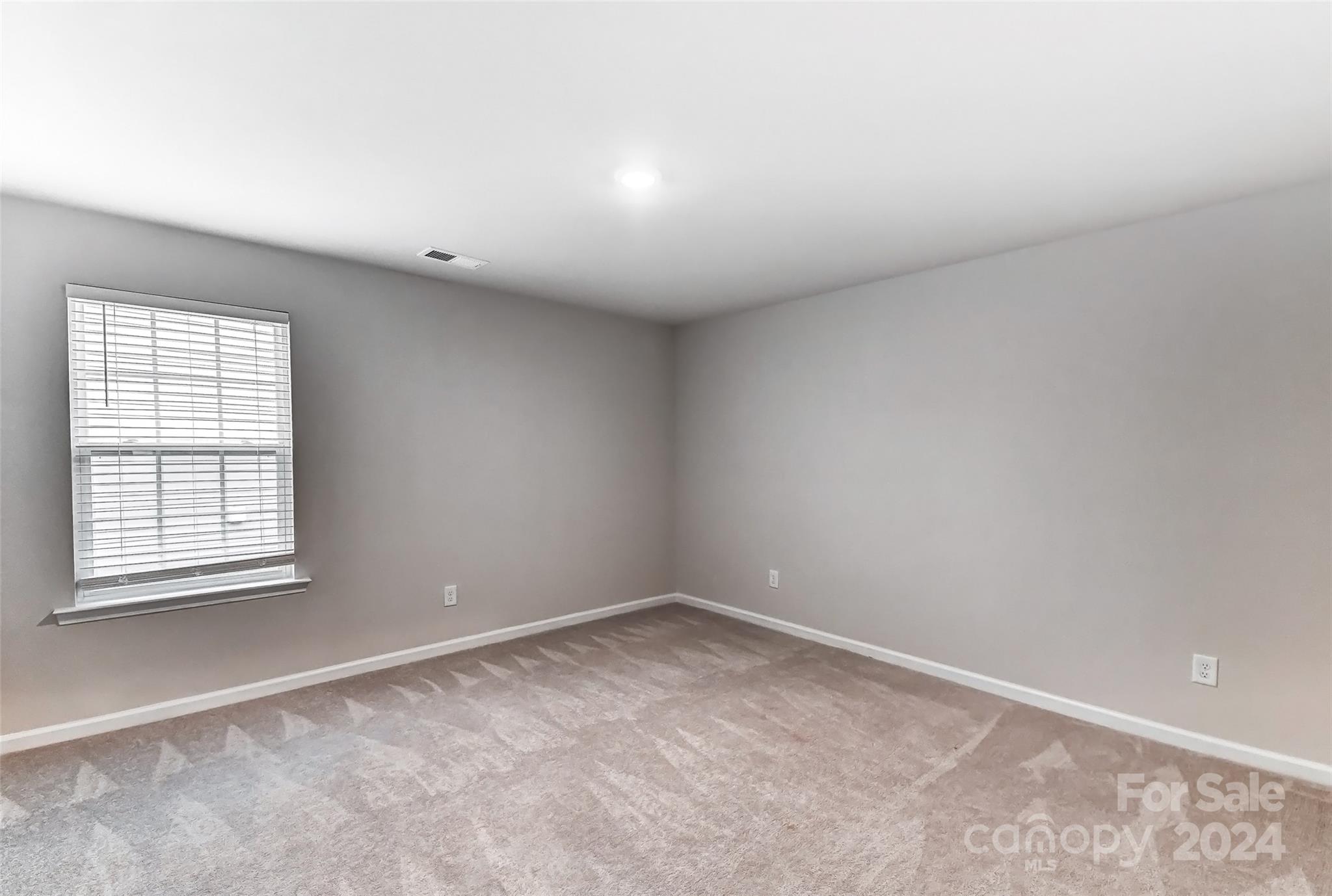 Falls Cove at Lake Norman - Residential