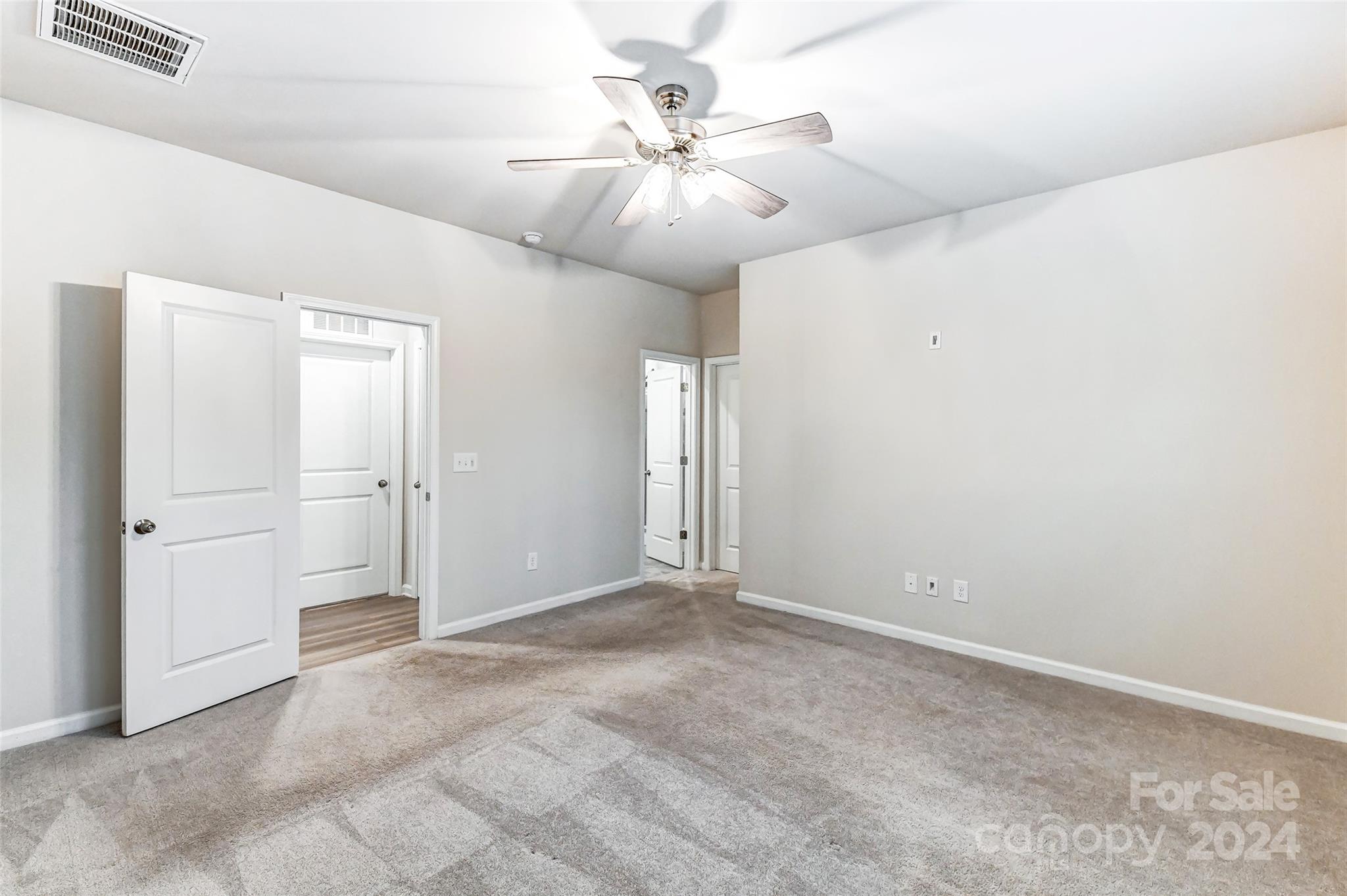 Falls Cove at Lake Norman - Residential