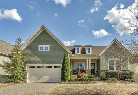 Photo of 16414 Cozy Cove Road, Charlotte, NC 28278 (MLS # 4351361)