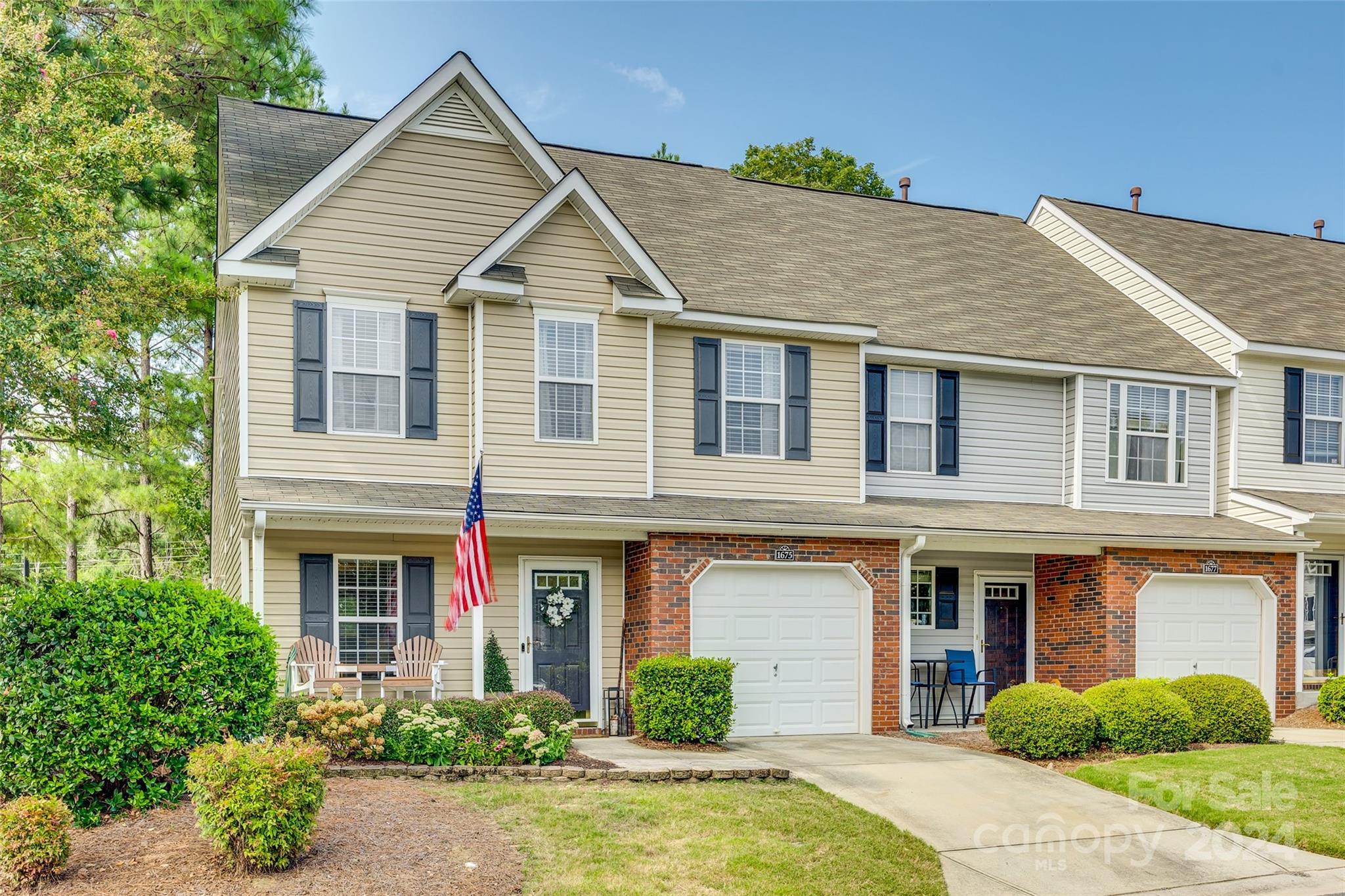 Lexington Commons - Residential