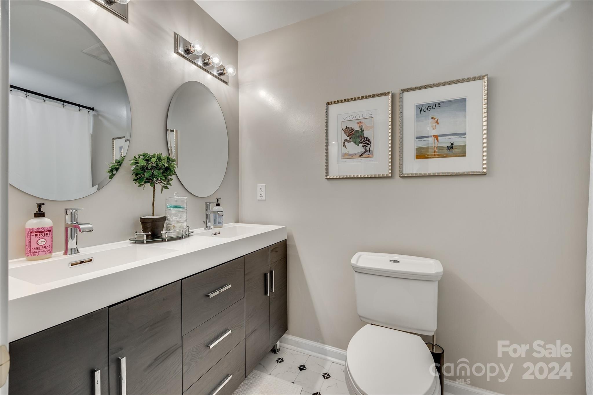 Lexington Commons - Residential