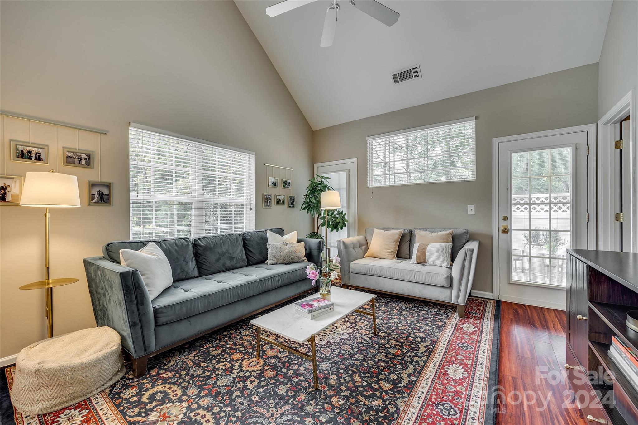 Lexington Commons - Residential