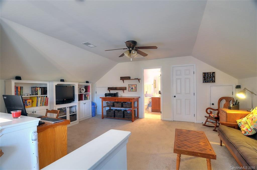 Knightsbridge - Residential