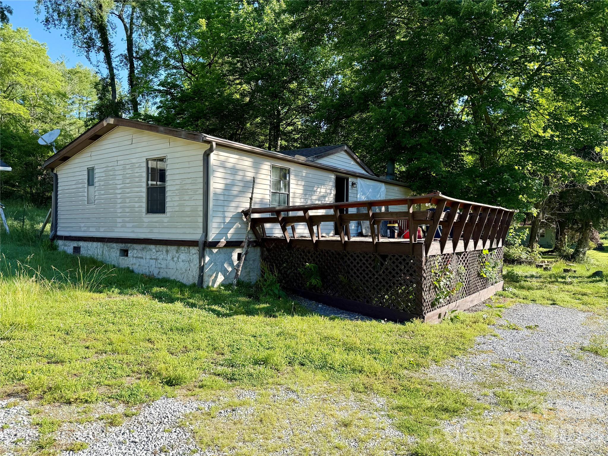 3633 Asheville Highway