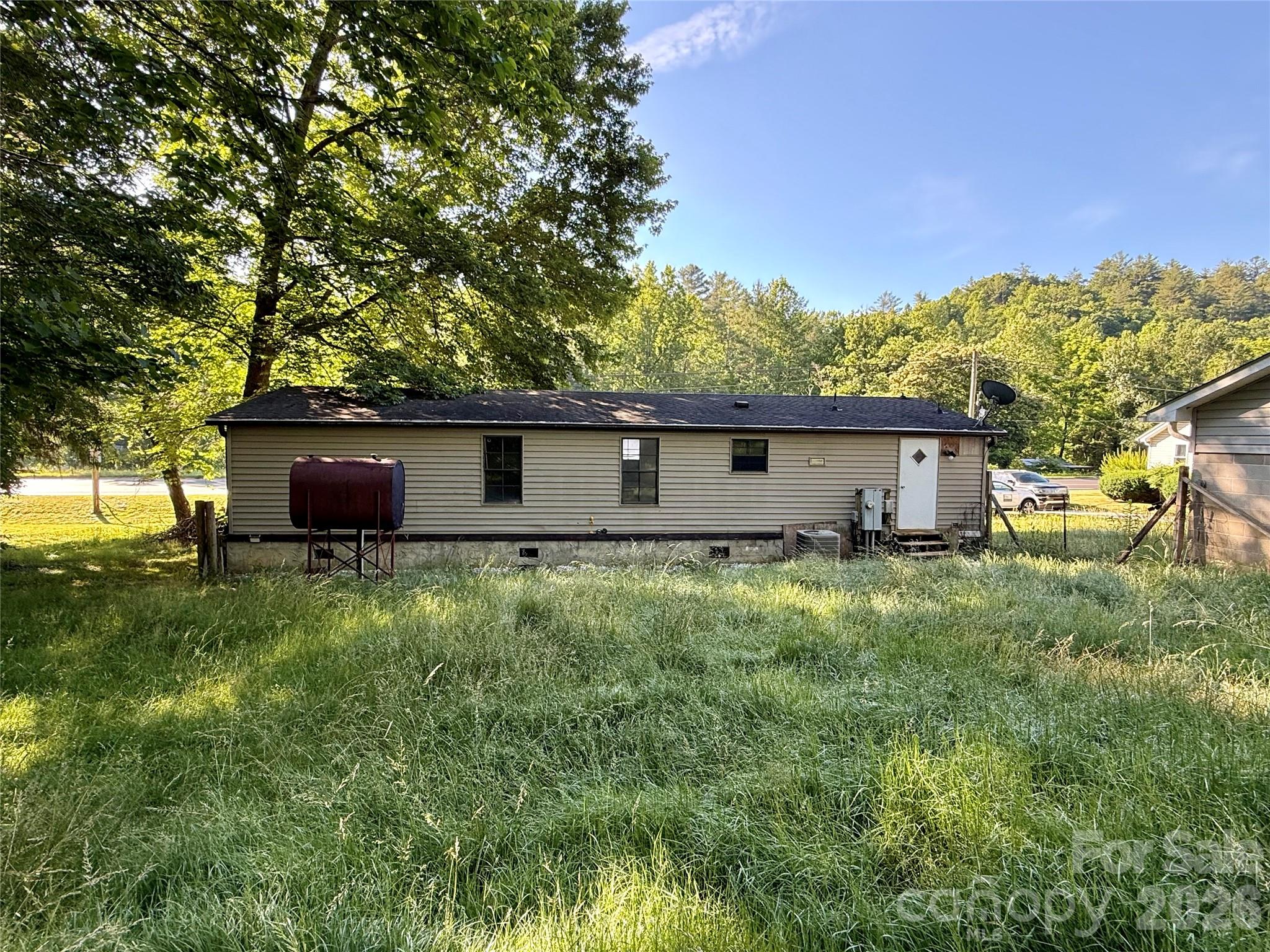 3633 Asheville Highway