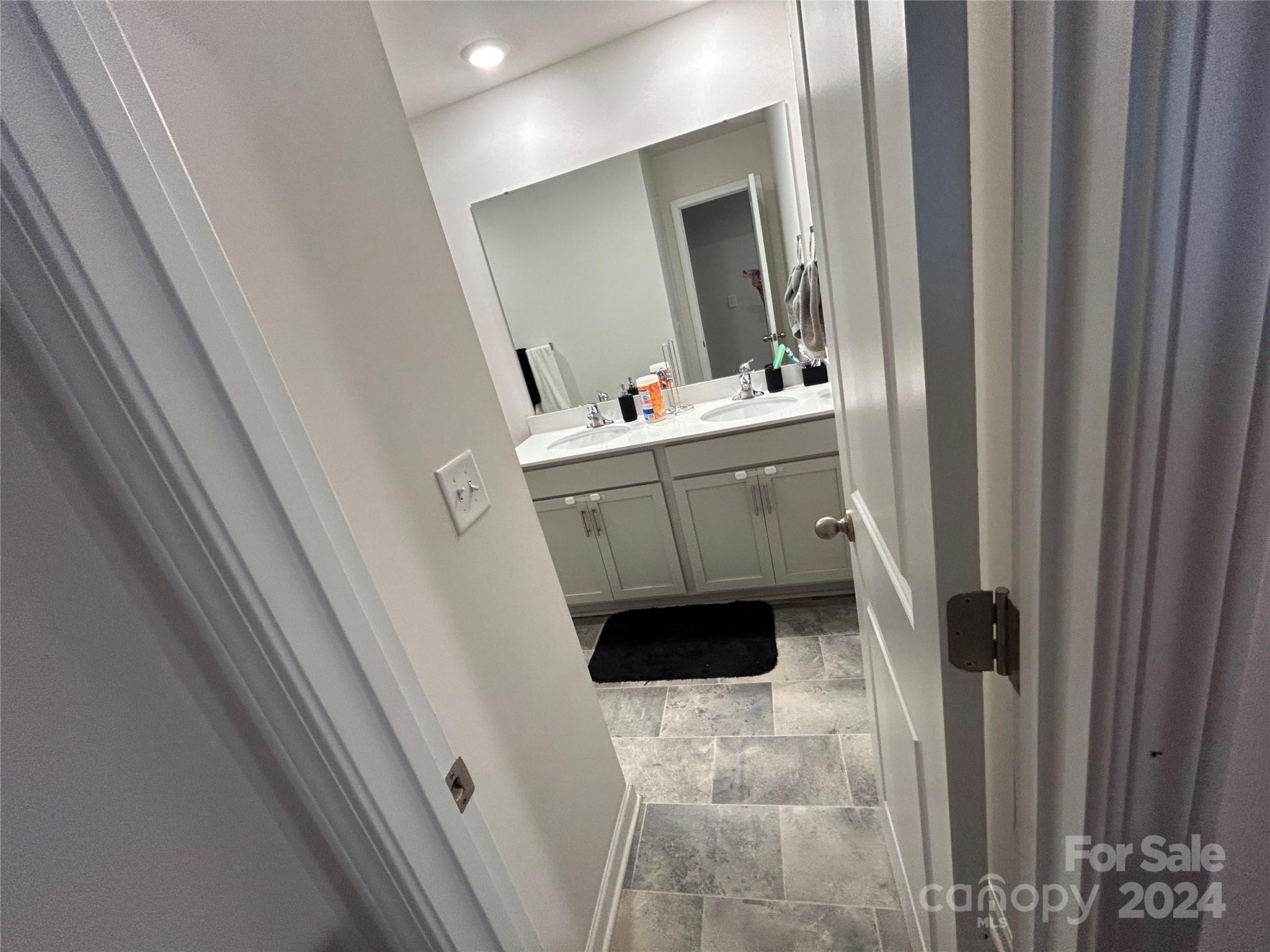 Apple Creek - Residential