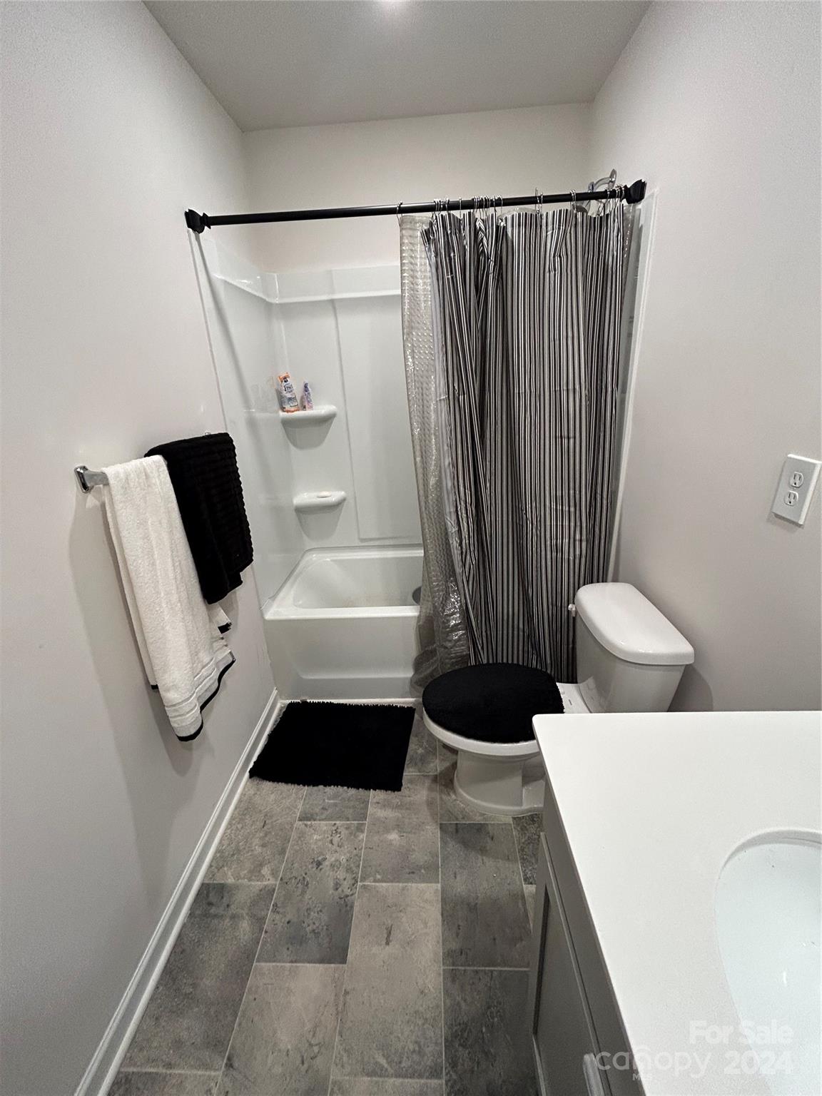 Apple Creek - Residential