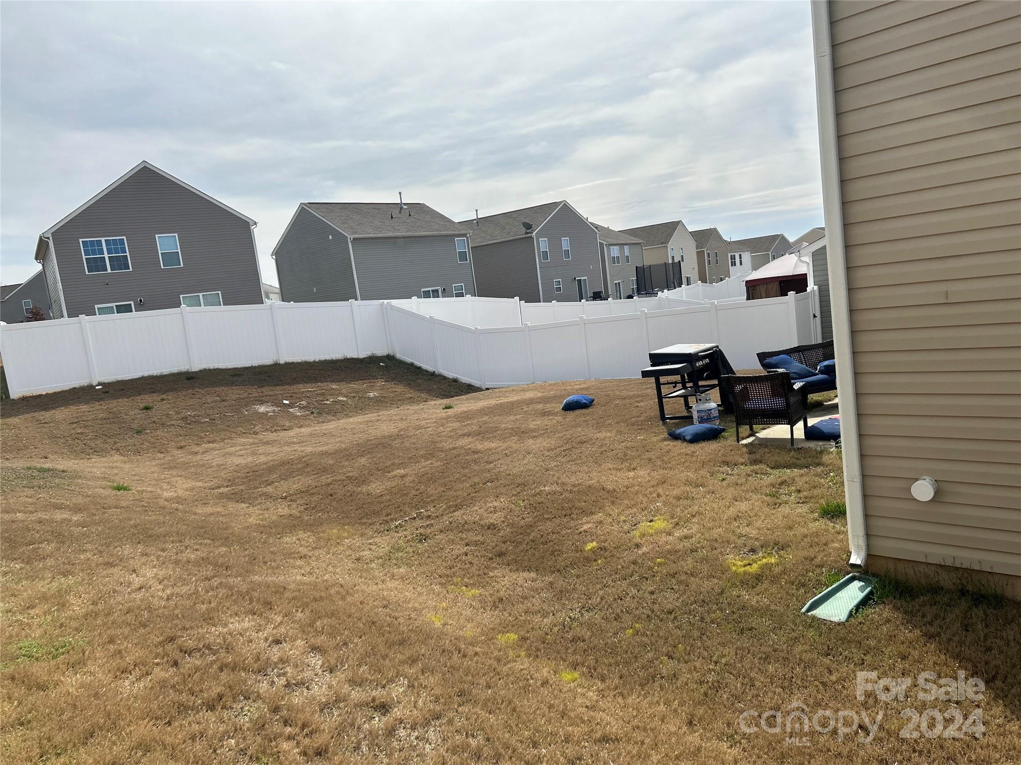 Apple Creek - Residential
