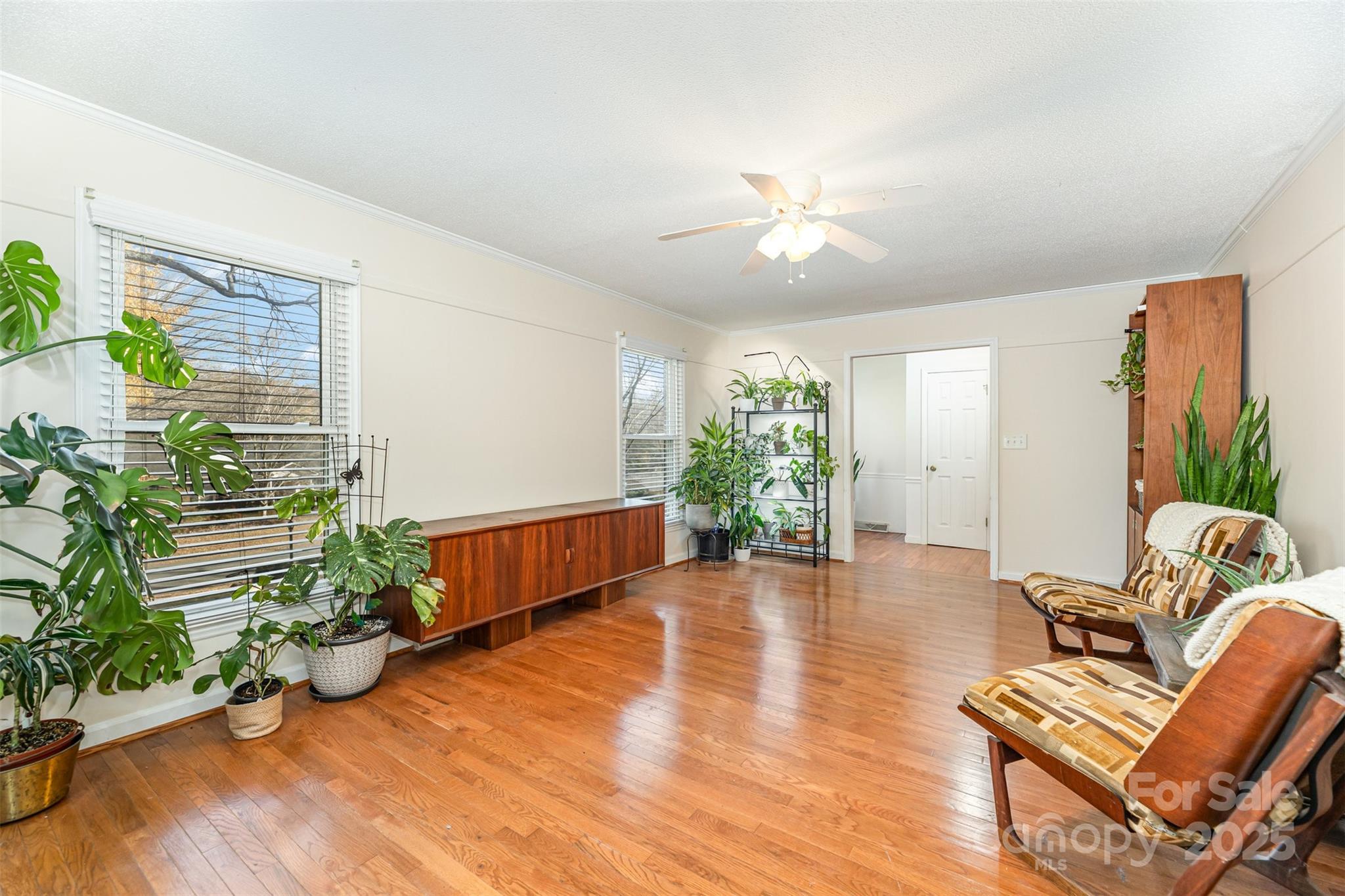 300 Gloucestershire Road