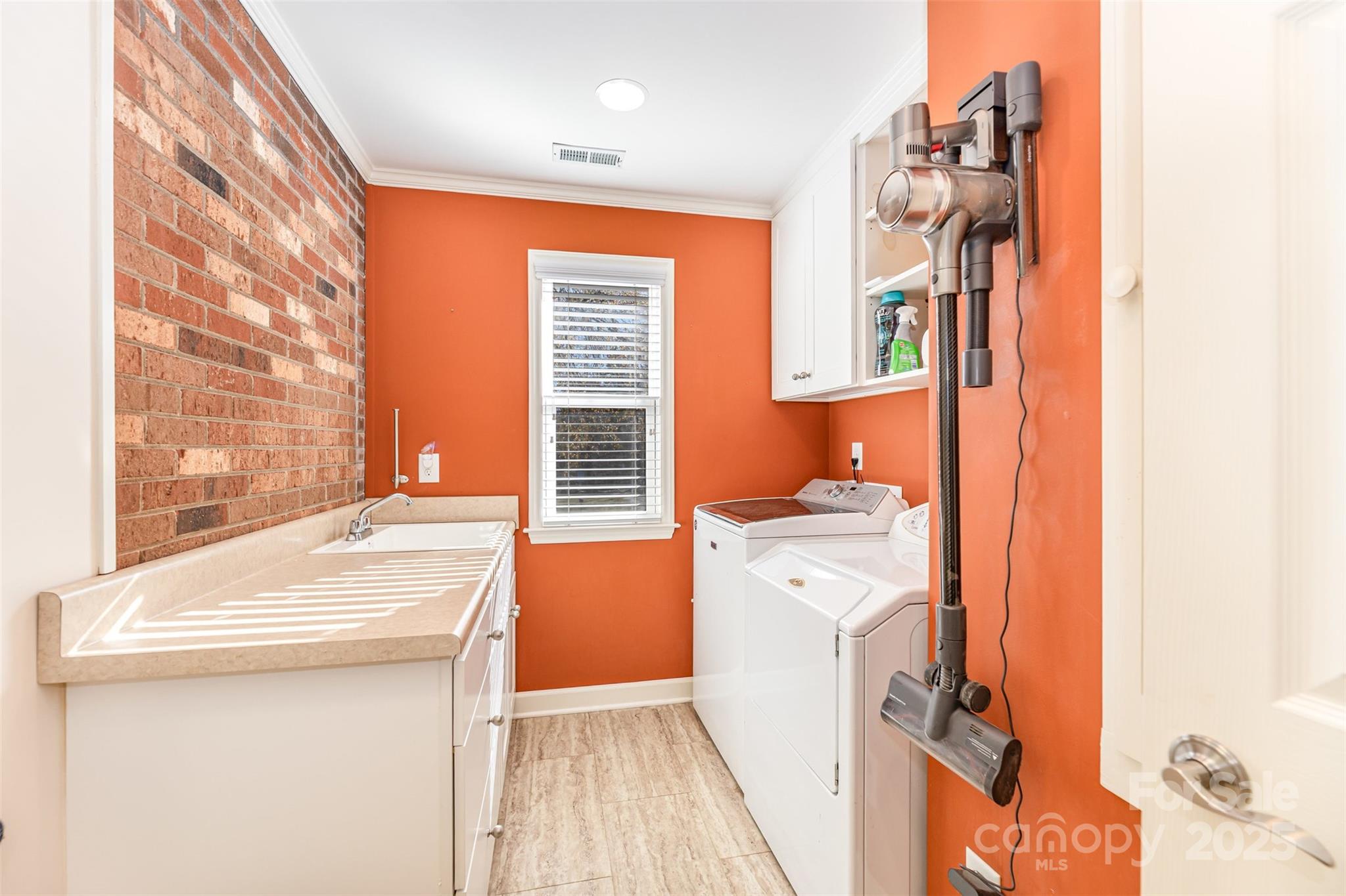 Sherwood Forest - Residential