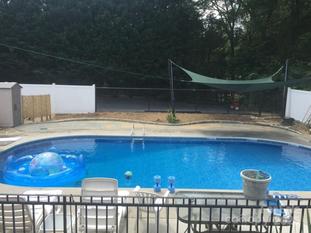 Sherwood Forest - Residential