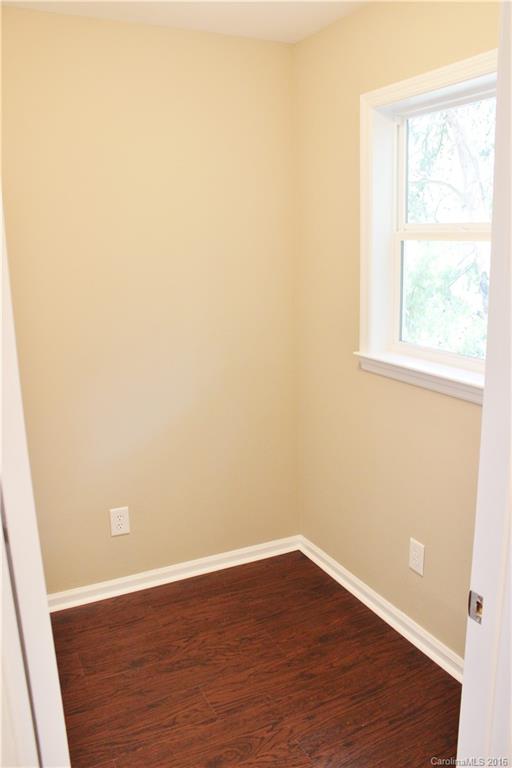 Tega Cay - Residential