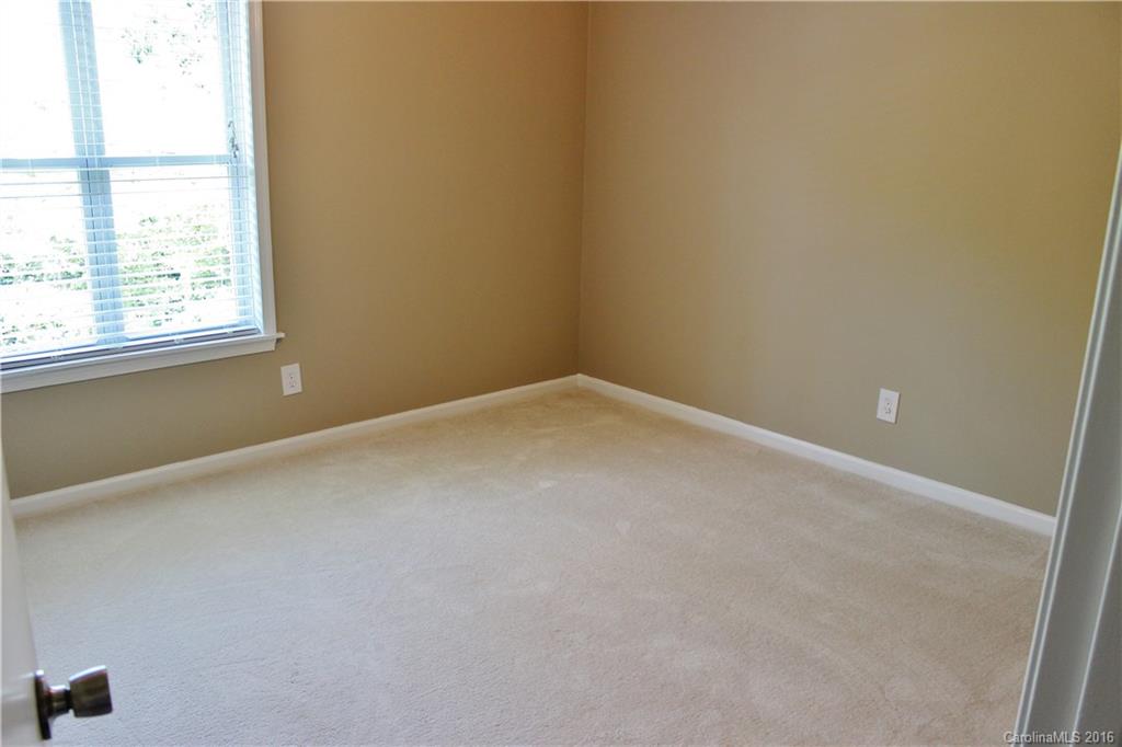 Tega Cay - Residential