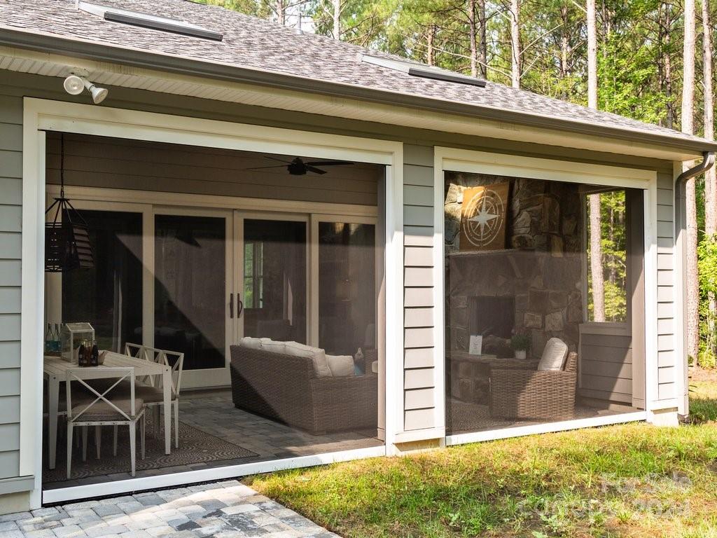 Riverchase Estates - Residential