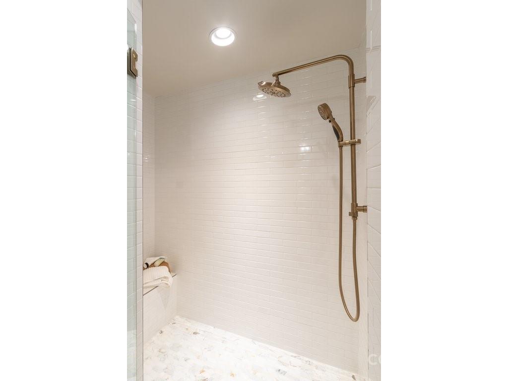 Riverchase Estates - Residential