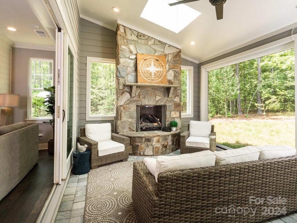 Riverchase Estates - Residential