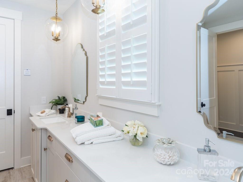 Riverchase Estates - Residential