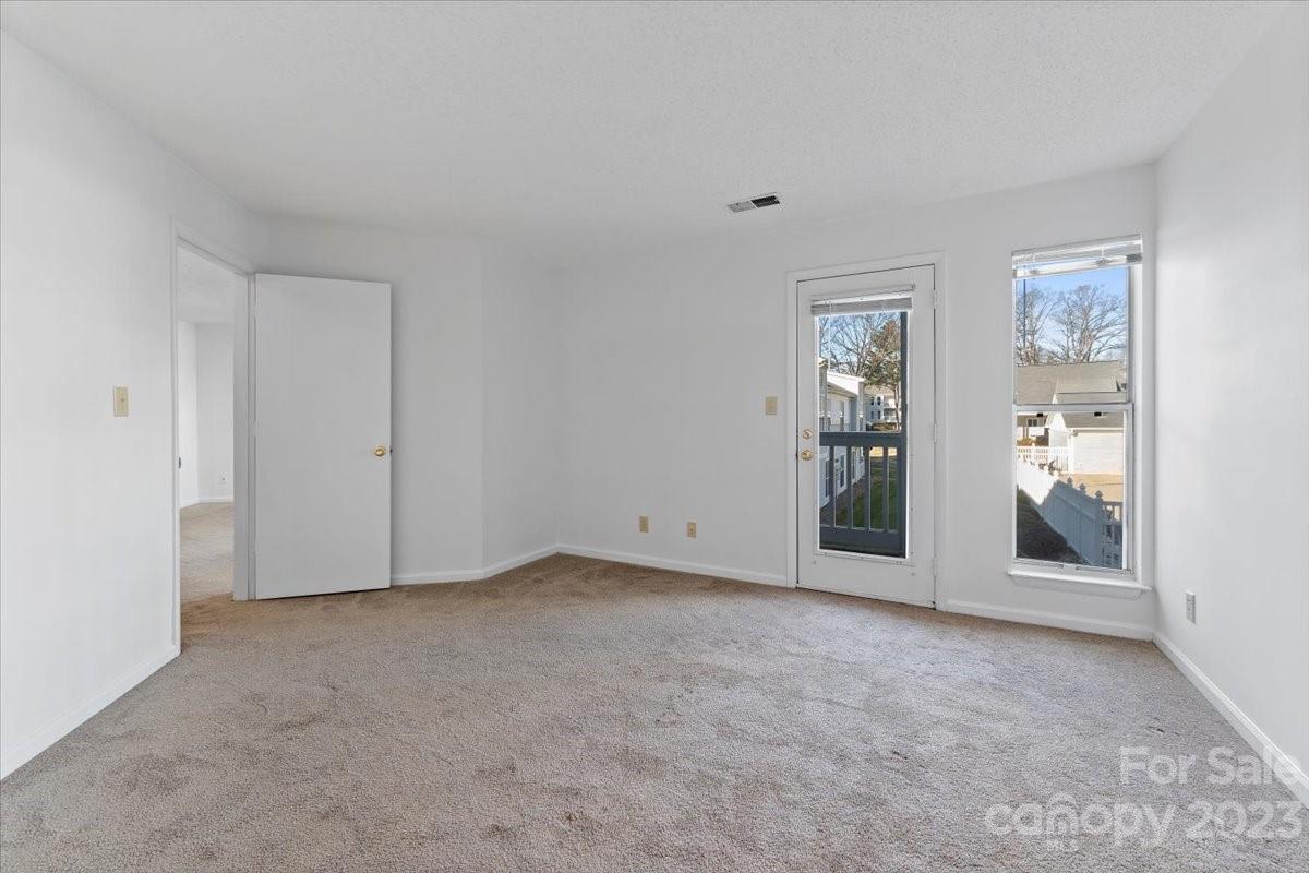 Hamiltons Bay - Residential