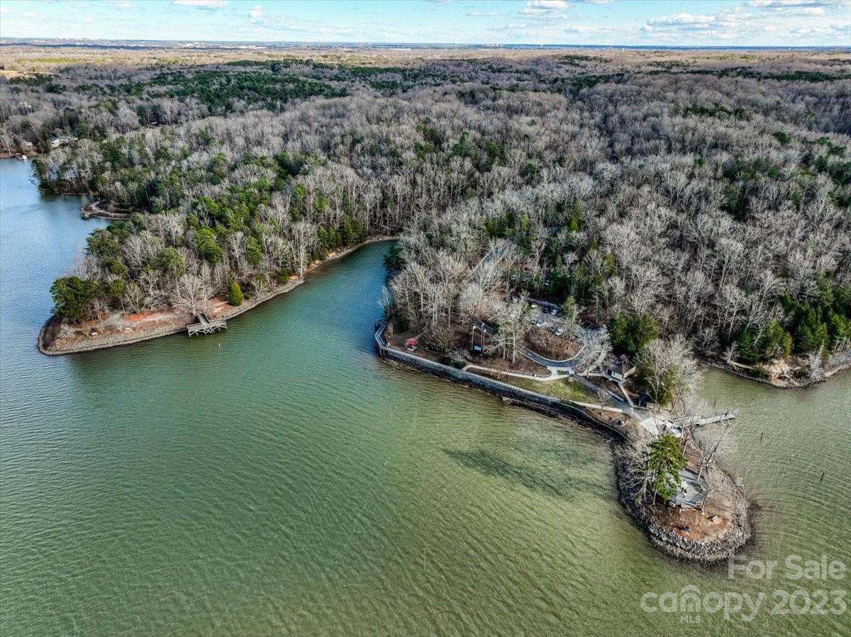 Hamiltons Bay - Residential