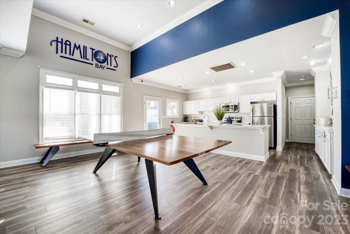 Hamiltons Bay - Residential