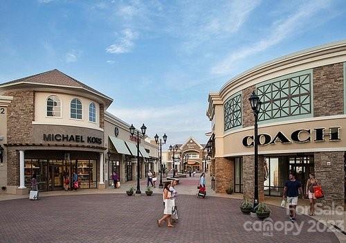 Hamiltons Bay - Residential