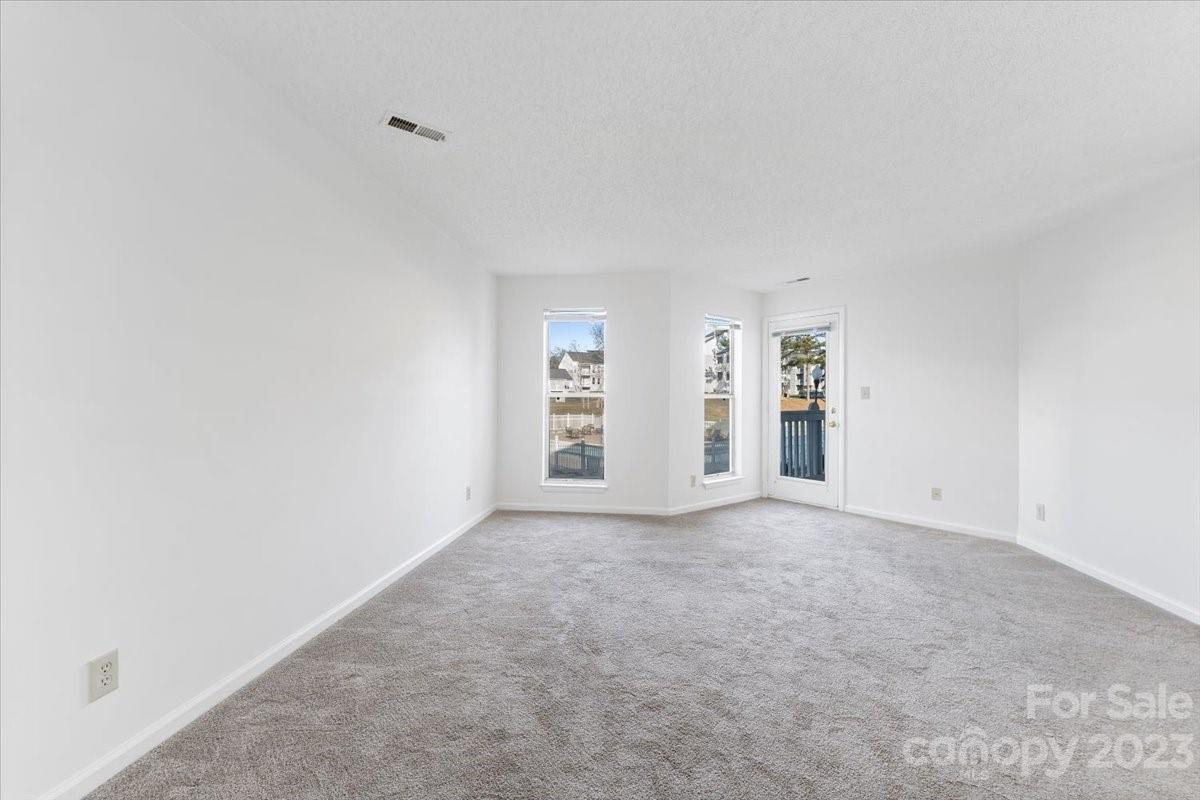 Hamiltons Bay - Residential