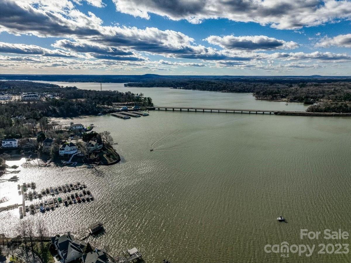 Hamiltons Bay - Residential