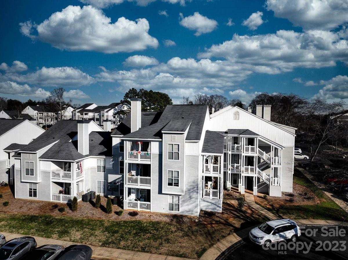 Hamiltons Bay - Residential