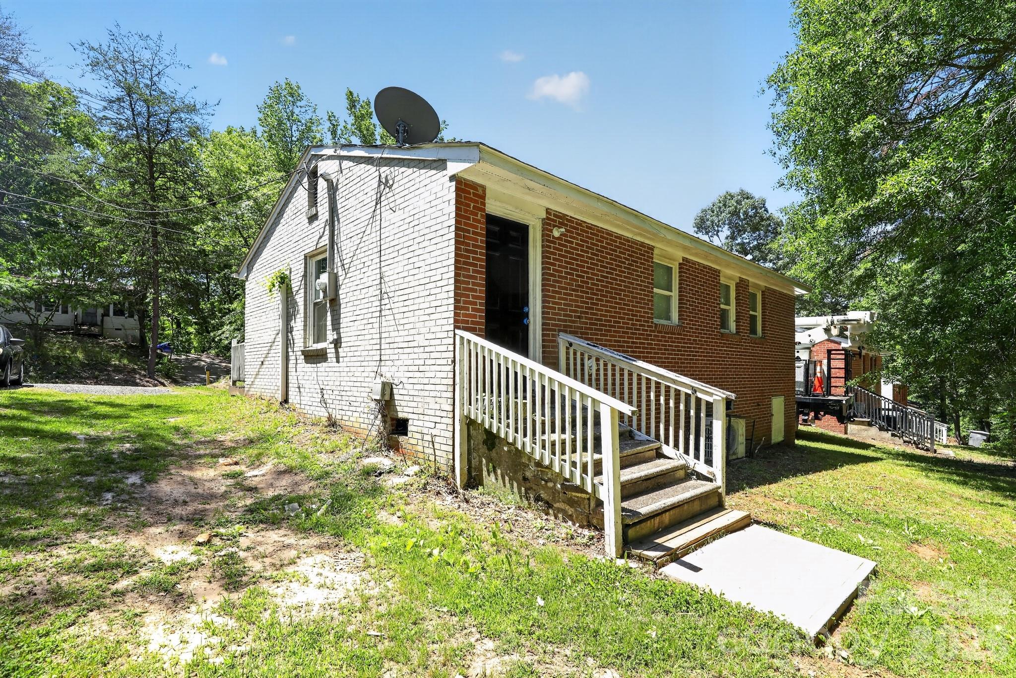 9 Delores Street