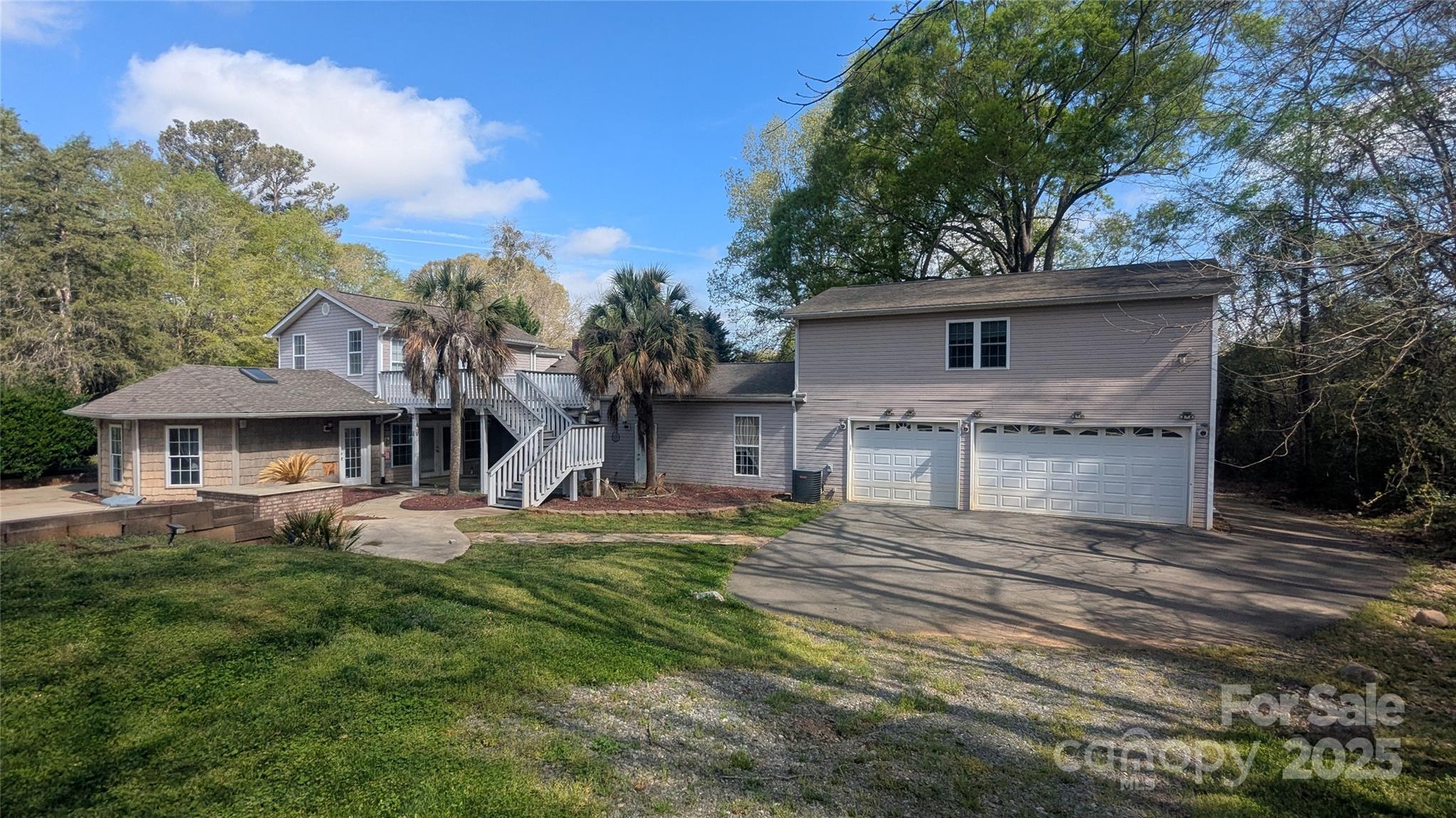 1404 Oakdale Road