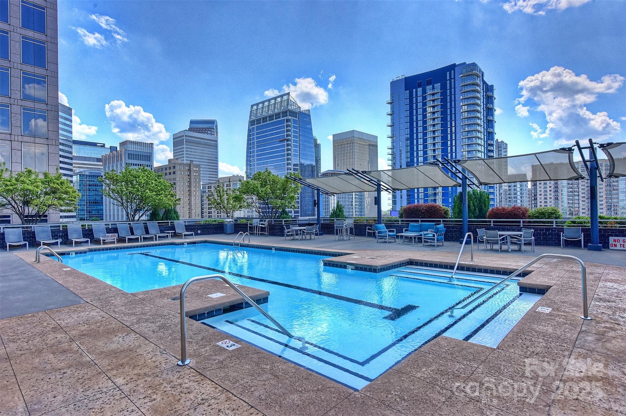 333 W Trade Street 810