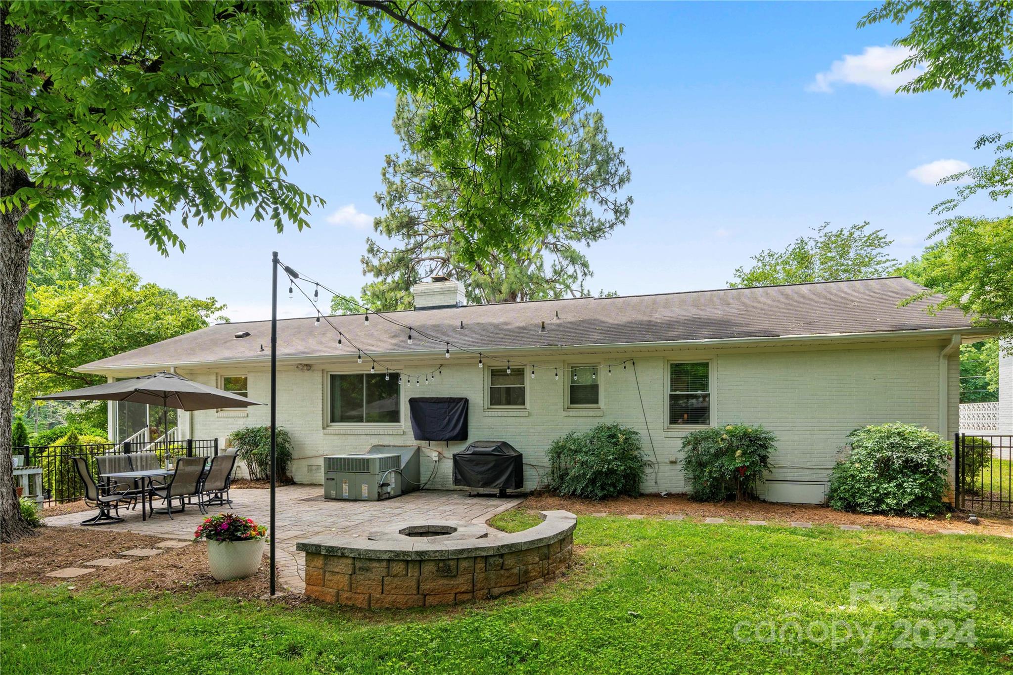 Montclaire - Residential