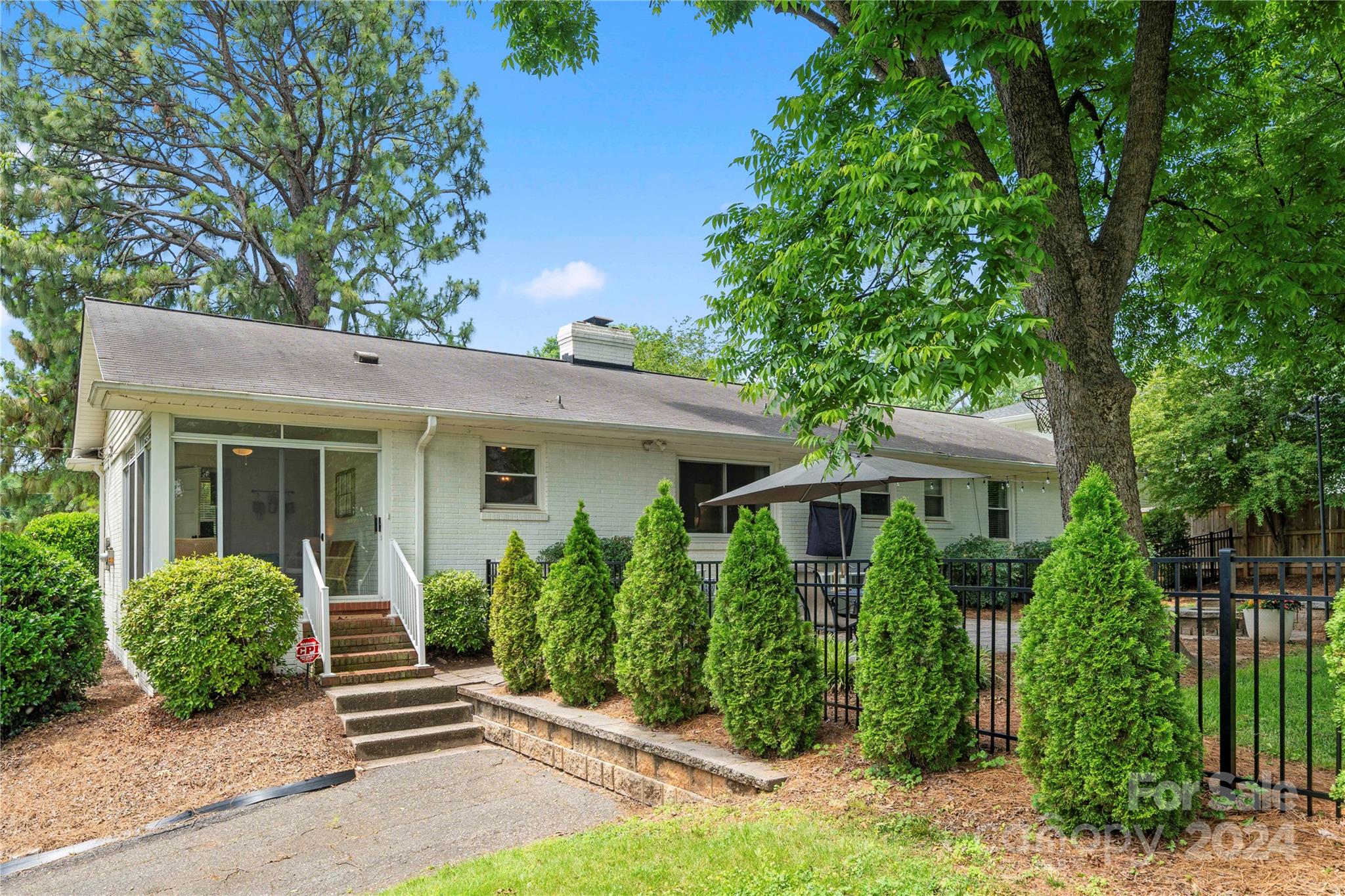 Montclaire - Residential