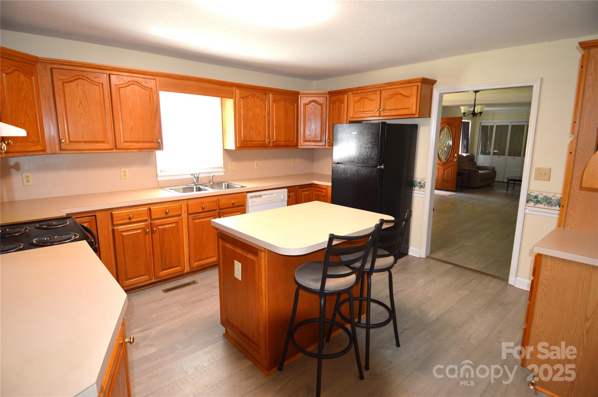 1108 Pine Hill Road
