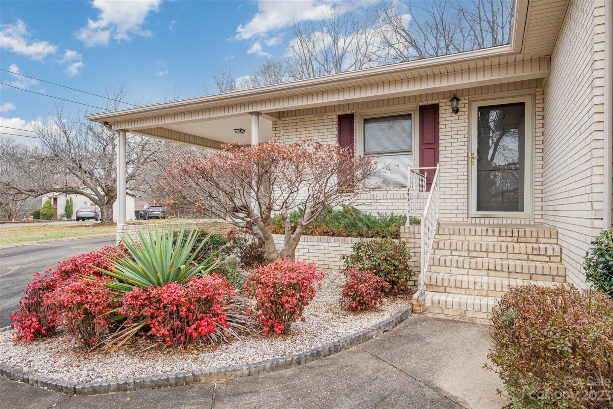 Walnut Hills - Residential