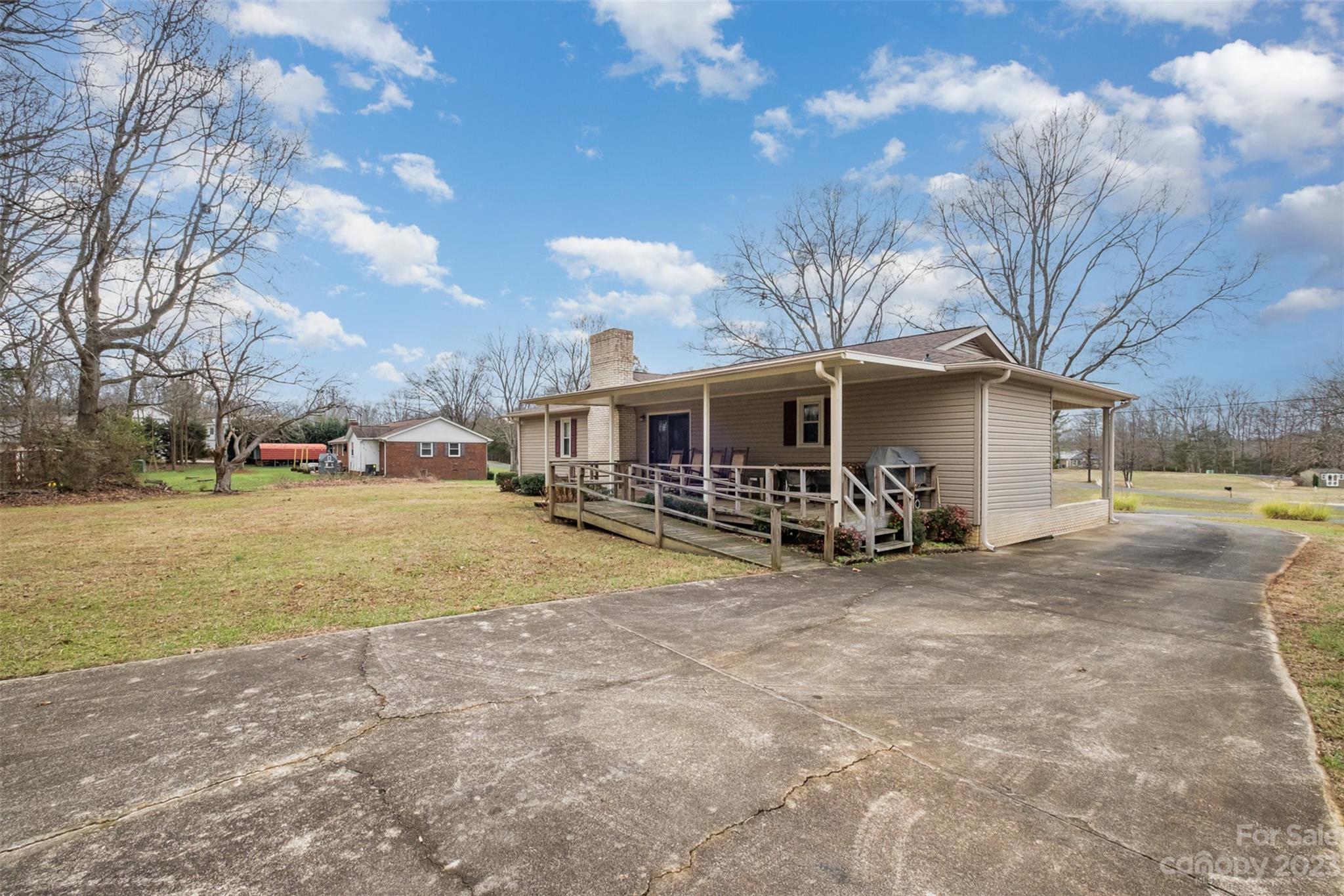 Walnut Hills - Residential