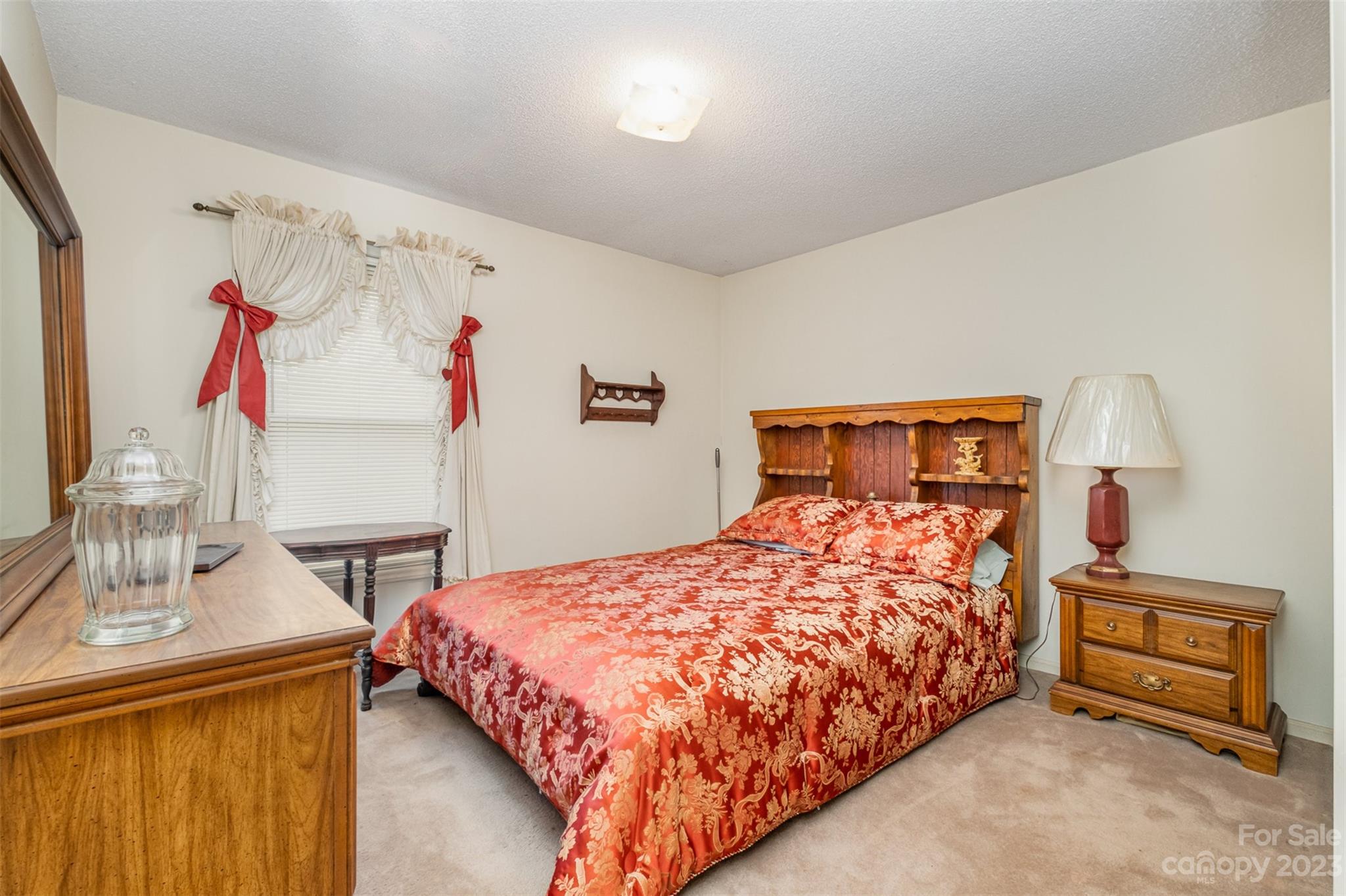 Walnut Hills - Residential