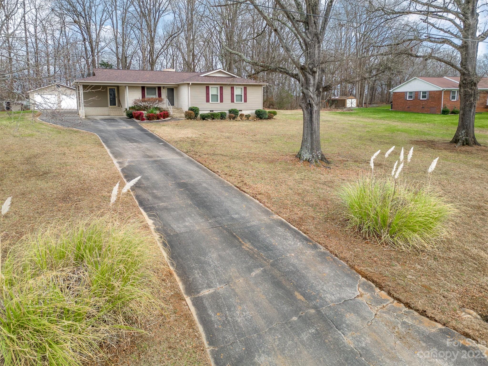 Walnut Hills - Residential