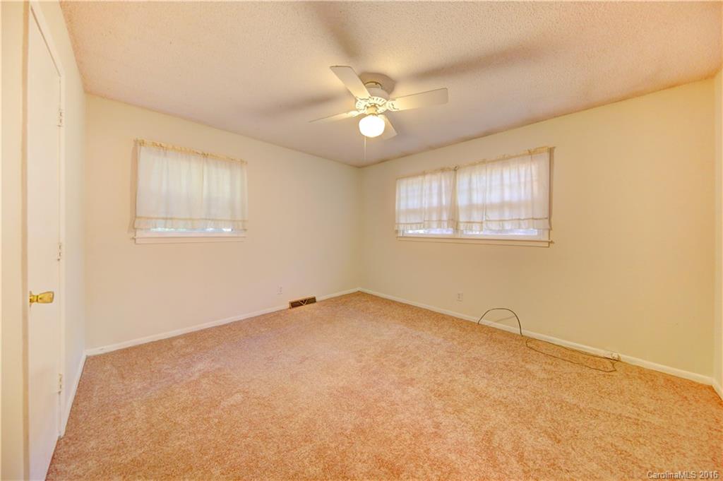 Dutchman Heights - Residential