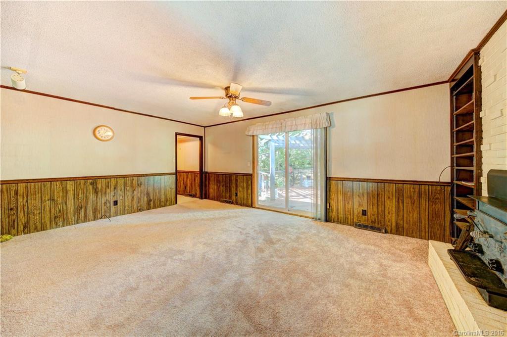 Dutchman Heights - Residential