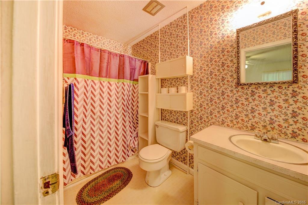 Dutchman Heights - Residential