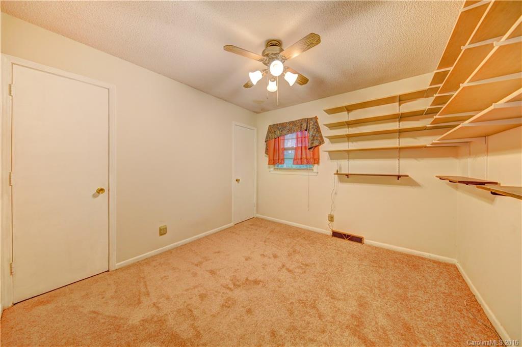 Dutchman Heights - Residential