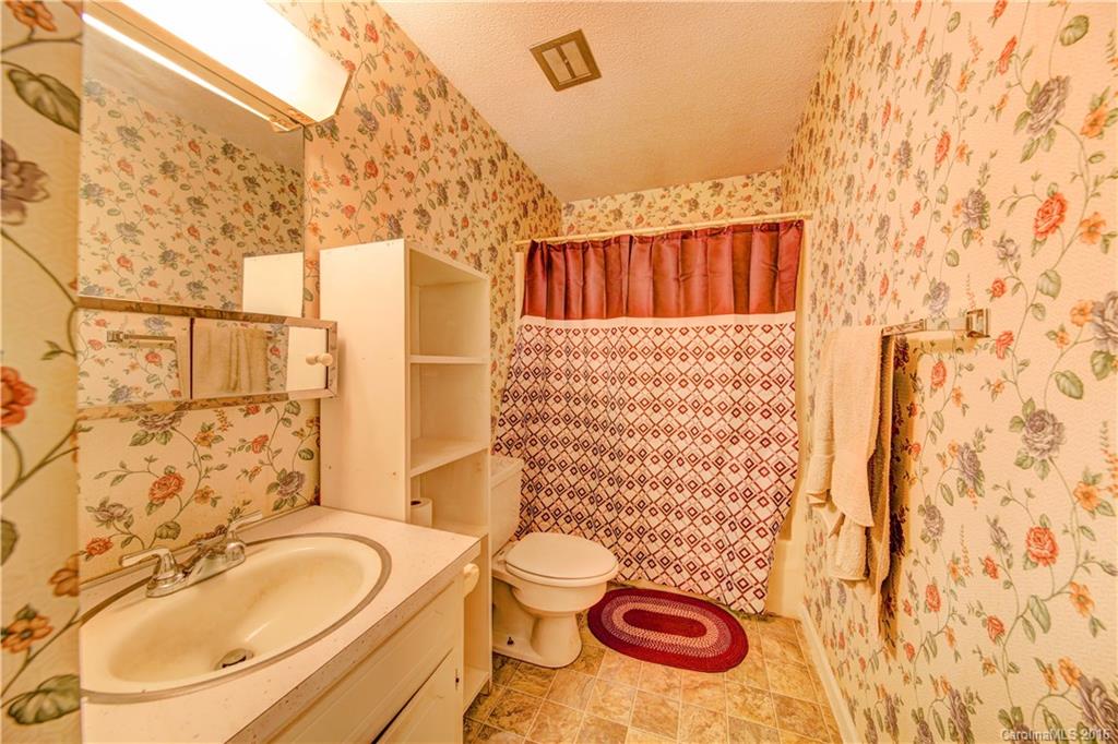 Dutchman Heights - Residential