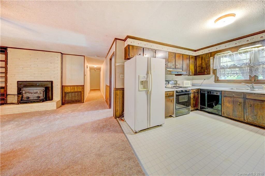 Dutchman Heights - Residential